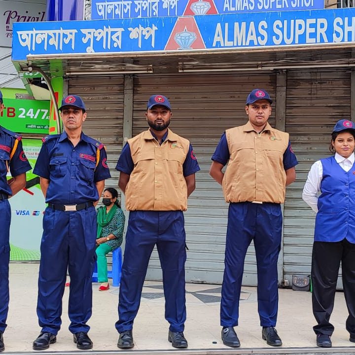 CT Security Guards on Duty